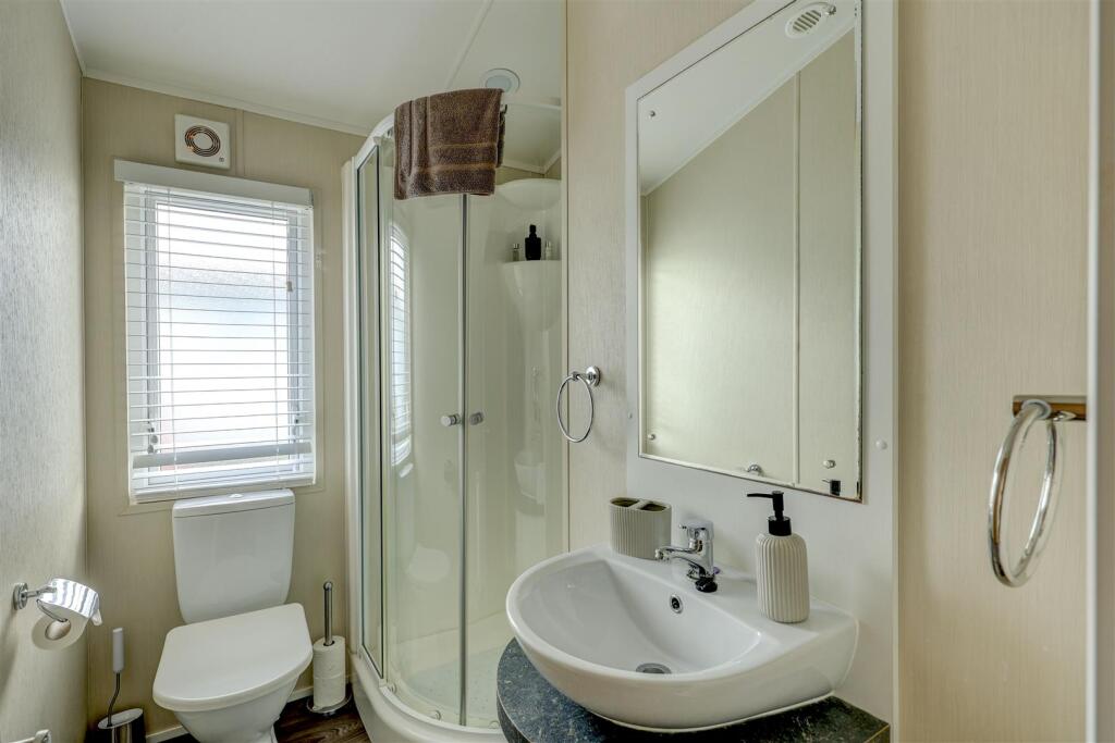 039ad27e950590359a35d03fef7523a0