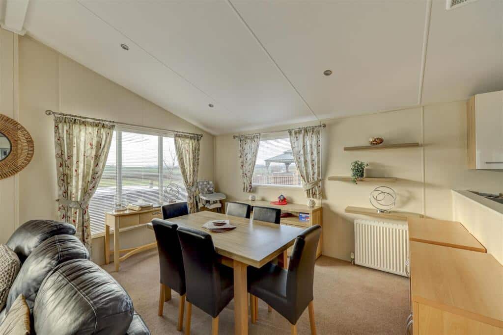 1af8b1a02cf17387e647cc976b21573a