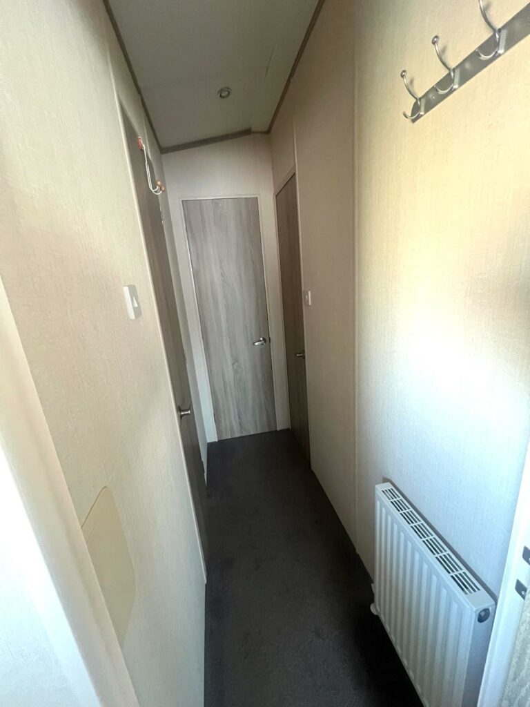 WhatsApp Image 2026-01-15 at 11.47.18qwwe