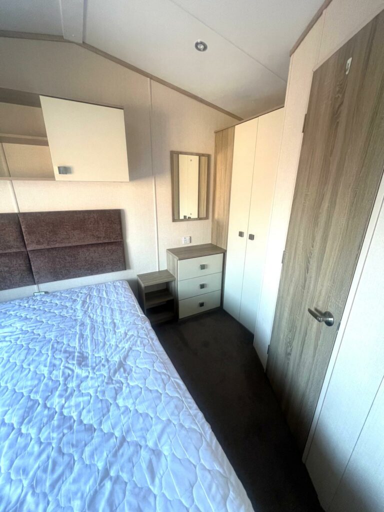 WhatsApp Image 2026-01-15 at 11.47.18rt