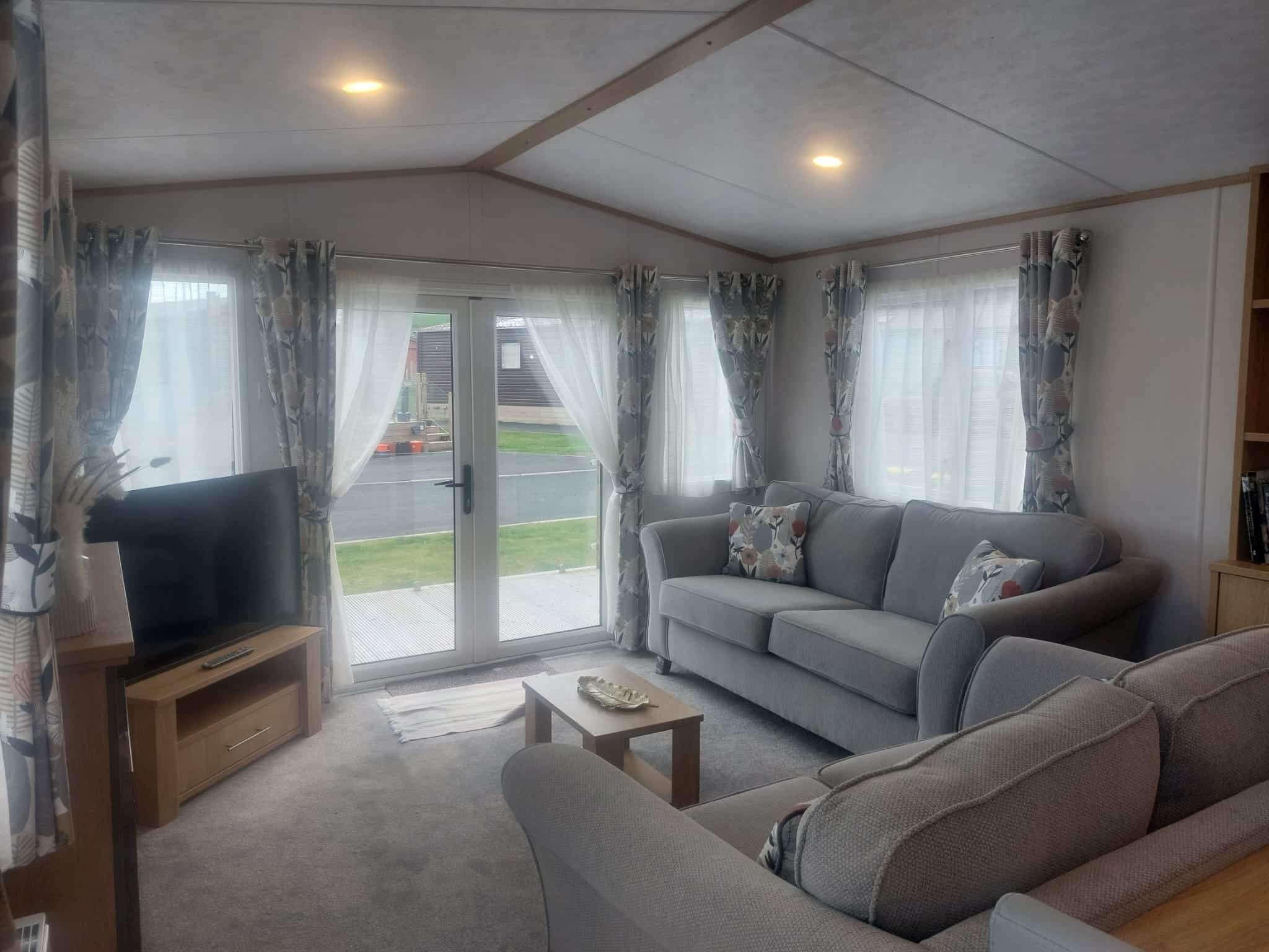 WhatsApp Image 2025-04-24 at 12.54.03_3cf1235b