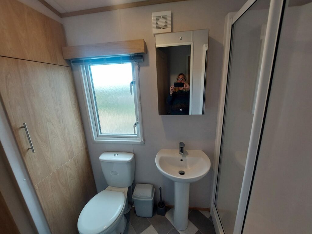 WhatsApp Image 2025-04-24 at 12.54.03_795e4844