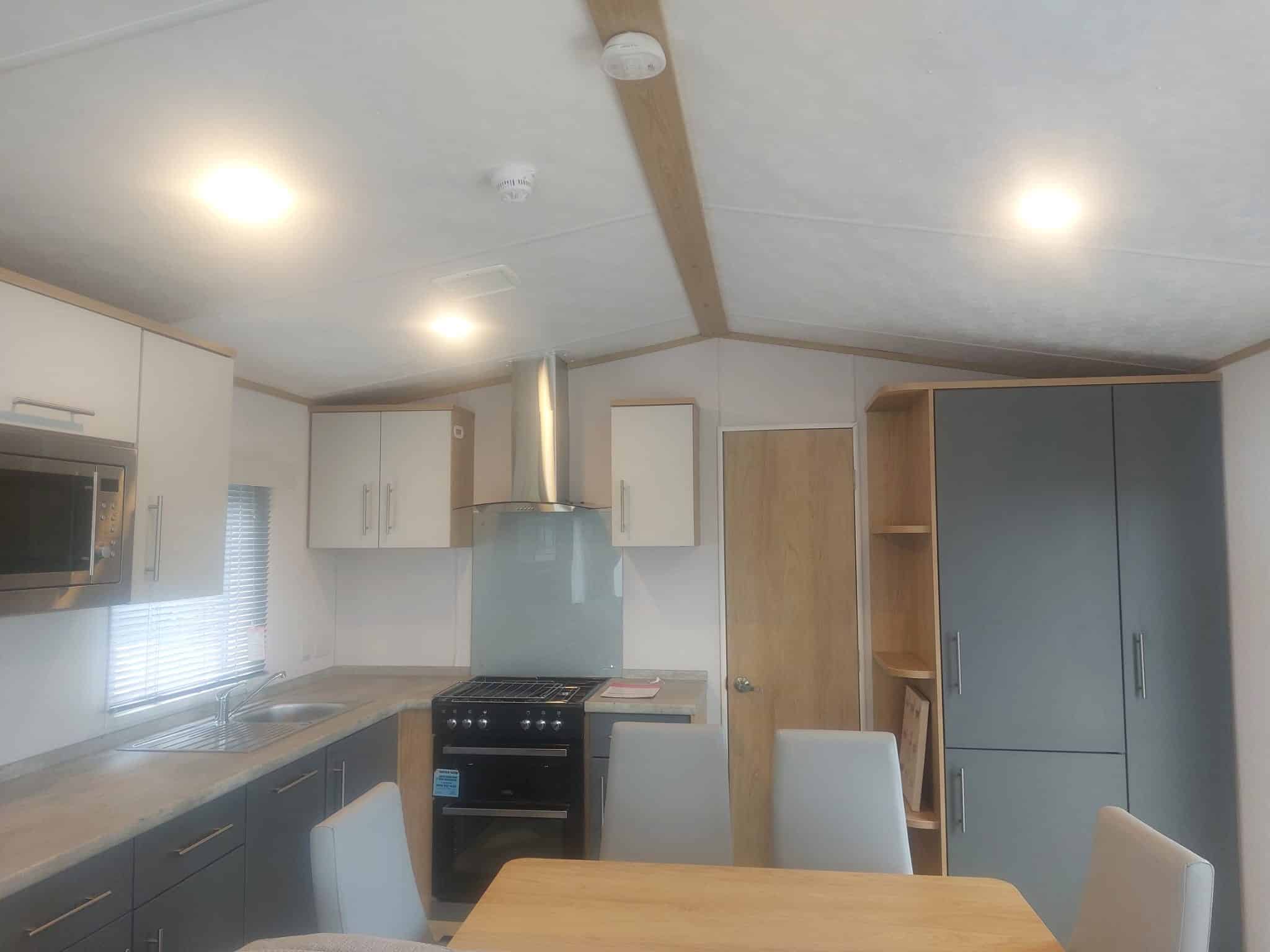 WhatsApp Image 2025-04-24 at 12.54.03_9d2b268a