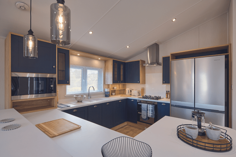 medium_New_Holland_Room_Feature_3_302b5fbcba