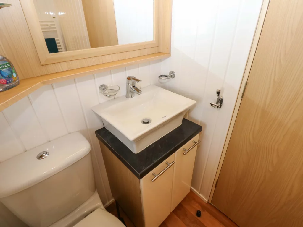 sc_1749739794_1177745_26