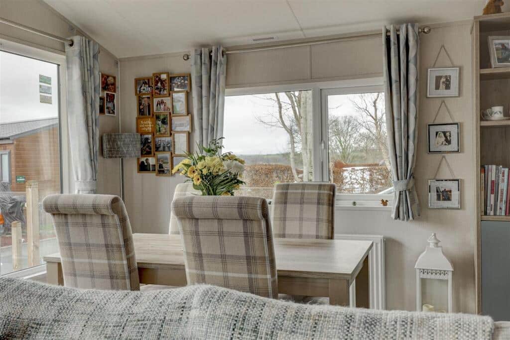 249476_34416020_IMG_08_0000