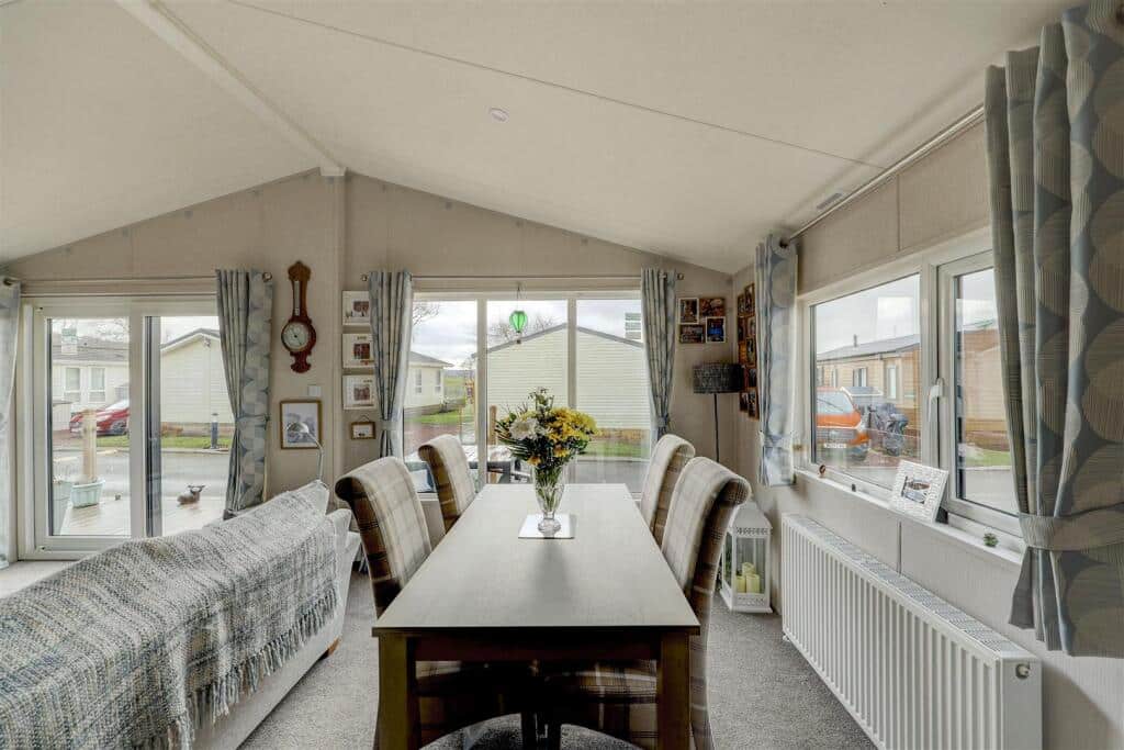 249476_34416020_IMG_09_0000